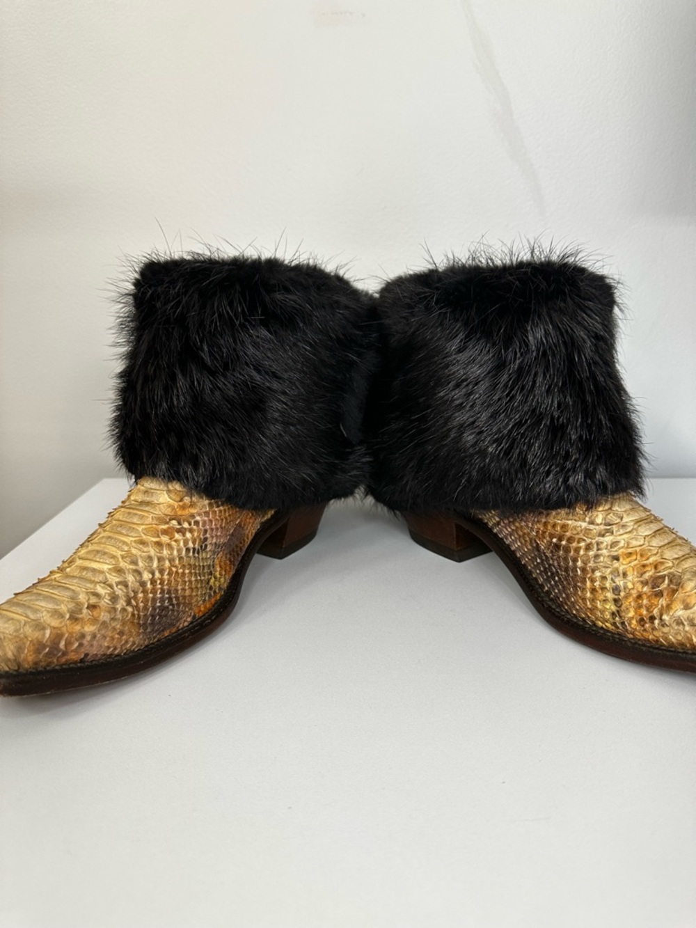 Lucchese Boots Exotic Fur Canty Western Heel Women’s Size 9.5 - Picture 6 of 13